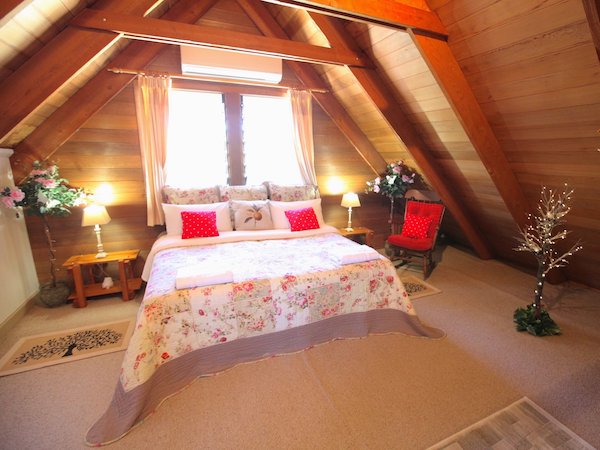 Silverpoint Loft